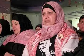 الثورة تقتل نفسها